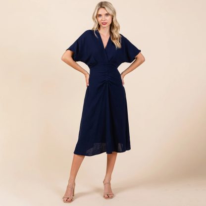 Elegant V-neck batwing sleeve midi dress - Image 7