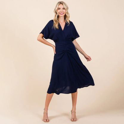 Elegant V-neck batwing sleeve midi dress - Image 4