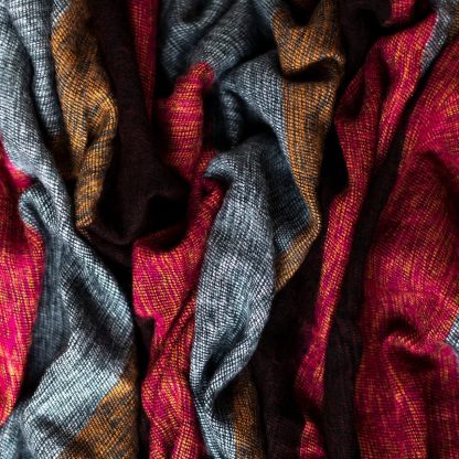 Retro patchwork blended throw blanket - Image 3