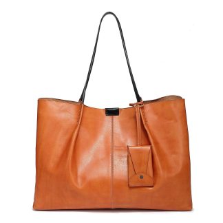 Retro women's bag with card holder design