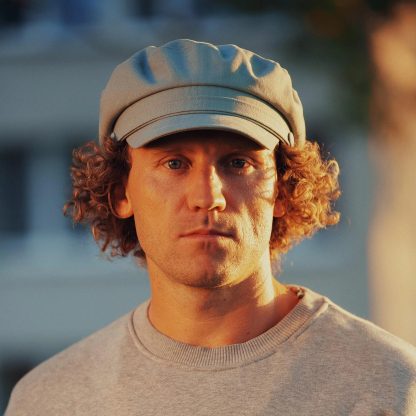 Light blue-gray simple beret - Image 4