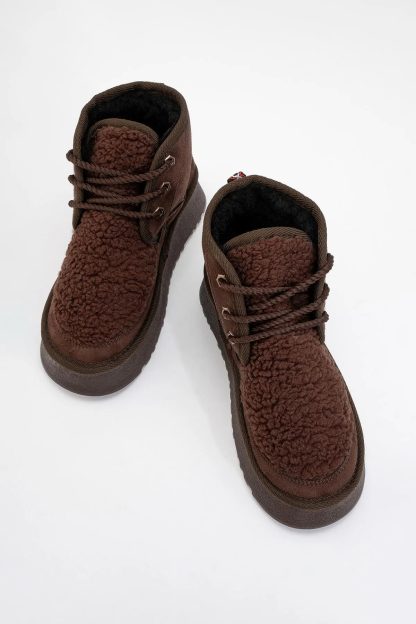 Retro brown plush platform ankle boots - Image 2