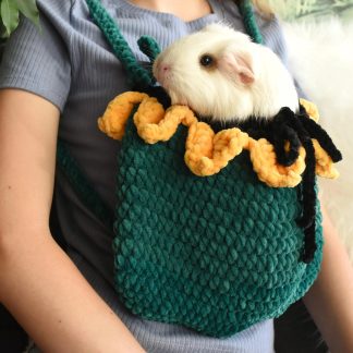Forest-style ruffled knitted pet bag