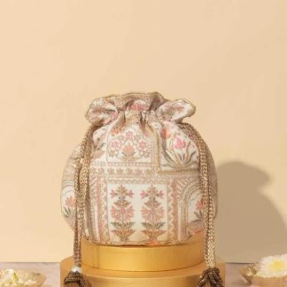 Retro palace jacquard drawstring bag