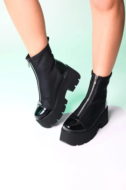 Dark punk front zipper platform boots
