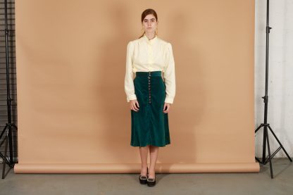 Dark green velvet button-front high-waist slit midi skirt
