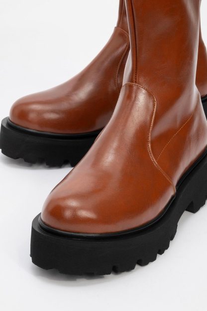 Retro brown platform ankle boots - Image 5
