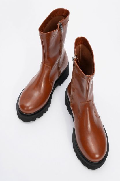 Retro brown platform ankle boots