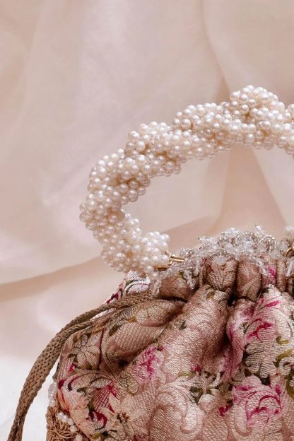 French Palace Pearl Jacquard Drawstring Bag - Image 4