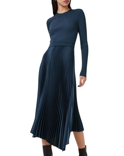 Dark blue knitted pleated dress