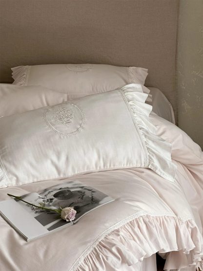 Gentle light pink ruffle embroidery four-piece set - Image 5