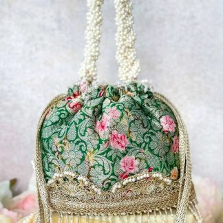 Luxurious vintage pearl embroidered handbag