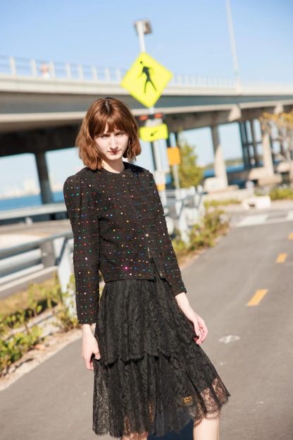 Black Layered Lace High-Waisted A-Line Midi Skirt - Image 9