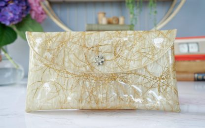 Vintage gilded silk thread and diamond buckle clutch - Image 5
