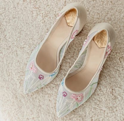 Spring flower embroidered block-heeled high heels - Image 3