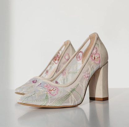 Spring flower embroidered block-heeled high heels - Image 2