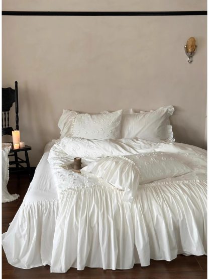 3D embroidered pure white bedding four-piece set
