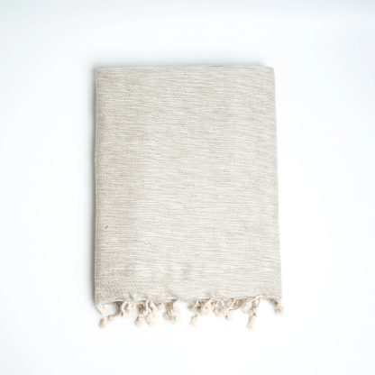 Natural off-white tassel blended blanket - Image 8