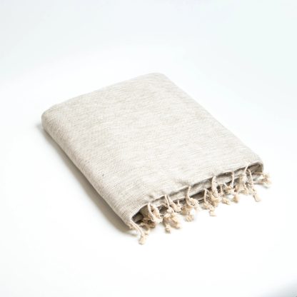 Natural off-white tassel blended blanket - Image 5