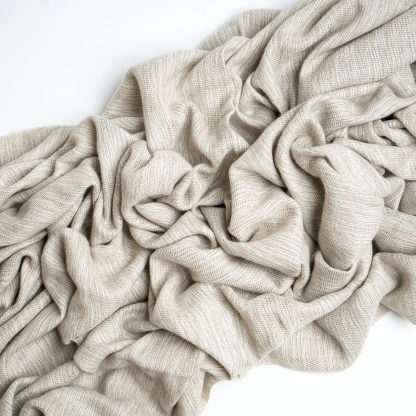 Natural off-white tassel blended blanket - Image 2