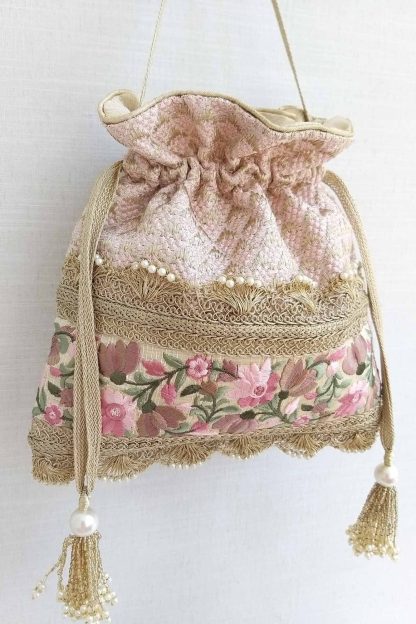 Pastoral lace floral drawstring bag - Image 5