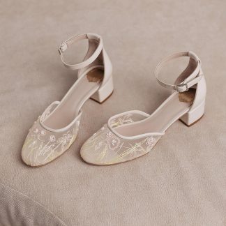 Morning Mist Lace Embroidered Chunky Heel Sandals