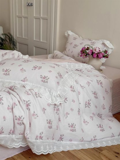 Pastoral soft crushed floral lace four-piece bedding set - Image 5
