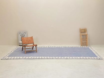 Handmade blue and white geometric tassel carpet - Image 6