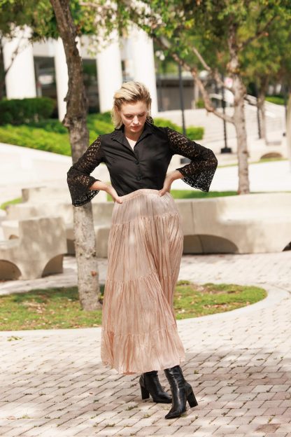 Light pink multi-layered pleated high-waisted maxi skirt - Image 4