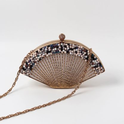 Vintage fan-shaped beaded clutch - Image 2