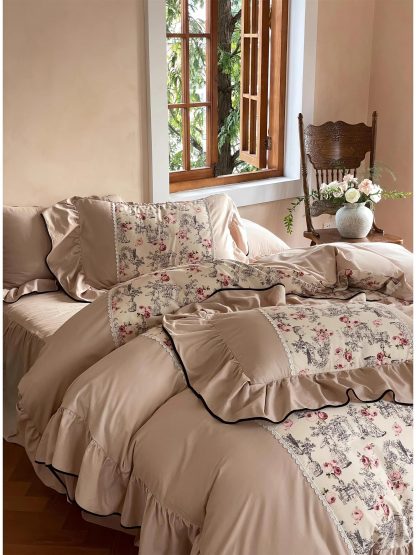 French retro manor floral bedding four-piece set - Image 4