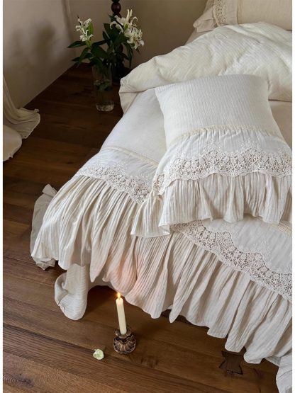 French retro lace pleated bedding four-piece set - Image 10