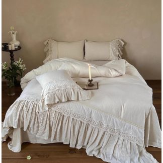 French retro lace pleated bedding four-piece set