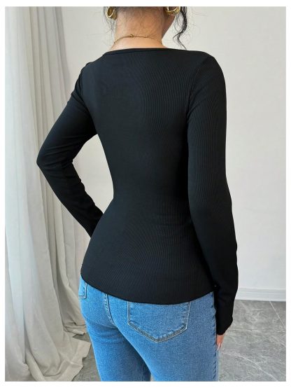 Sweet and cool style metal bow slim long-sleeved top - Image 4