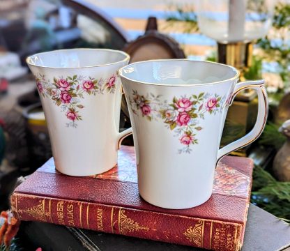 Vintage hand-painted rose bone china mug - Image 9