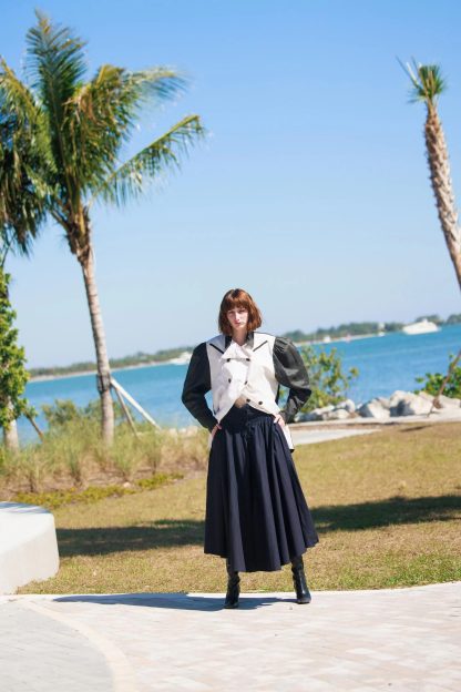 Navy blue high waist flared long skirt - Image 4