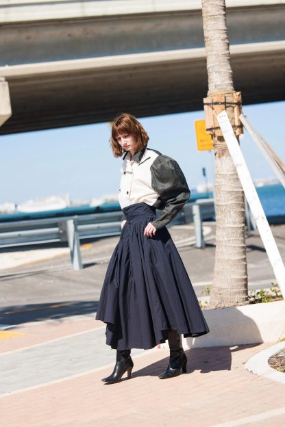 Navy blue high waist flared long skirt - Image 3