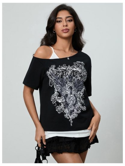 Sweet off-the-shoulder printed two-piece T-shirt