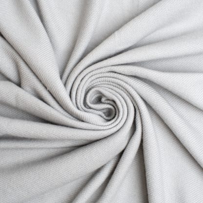 Light grey contrast hand-stitched throw blanket - Image 5