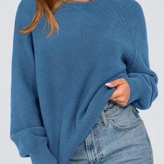 Blue crew neck loose knit sweater