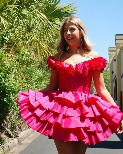 Rose red one-shoulder ruffled cake mini skirt - Image 5