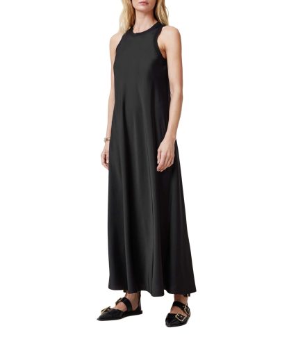 Black sleeveless long dress