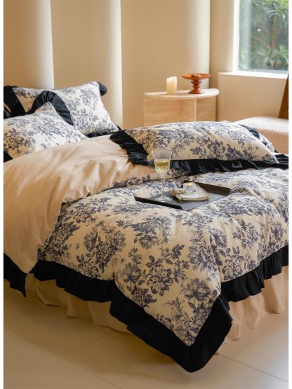 Blue and white floral ruffled four-piece bedding set - Image 6