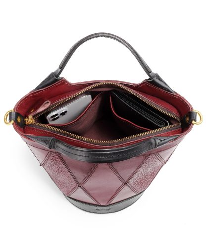 Diamond embossed top-grain cowhide bucket bag - Image 3