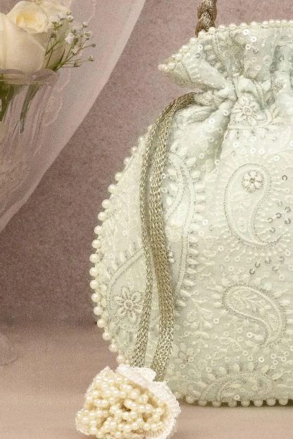 French lace pearl drawstring bag - Image 3