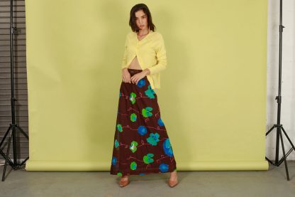 Brown Artistic Floral Print High-Waist Draped Maxi Skirt - Image 2
