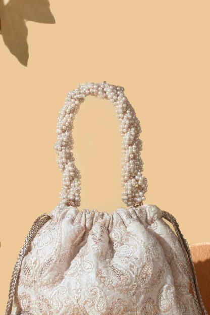 Moonlight Lace Pearl Handbag - Image 3