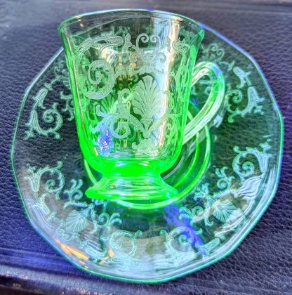 Emerald Green Etched Glass Cup and Saucer Set - Image 3