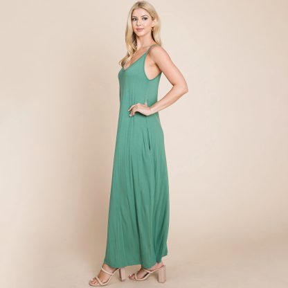 Lazy and casual suspender dress with irregular drape - Image 3