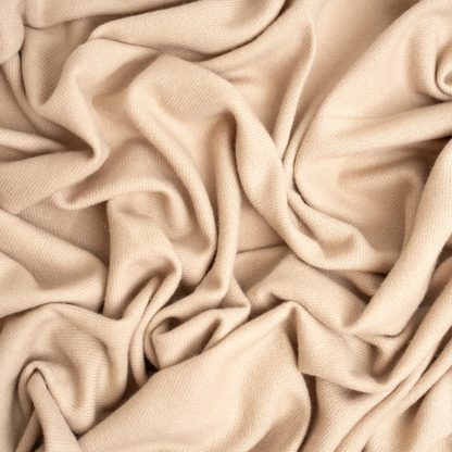 Warm oatmeal herringbone throw blanket - Image 5
